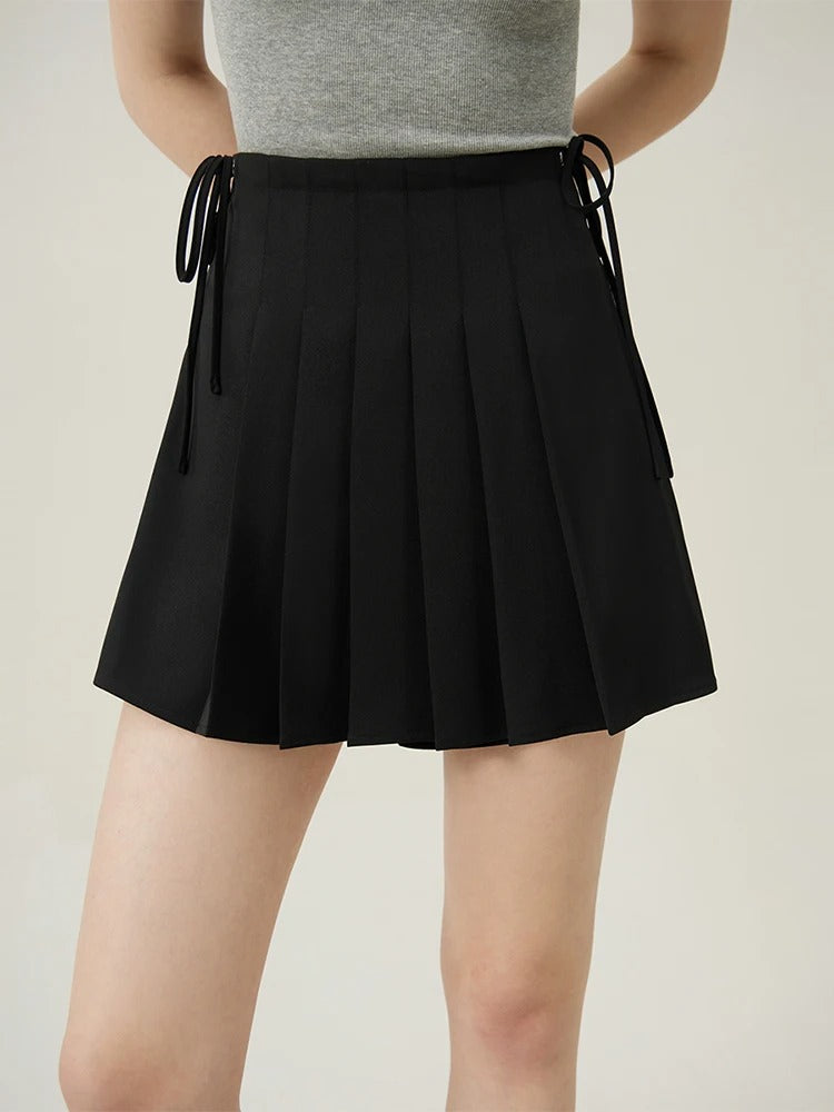 Yara – Pleated Skort