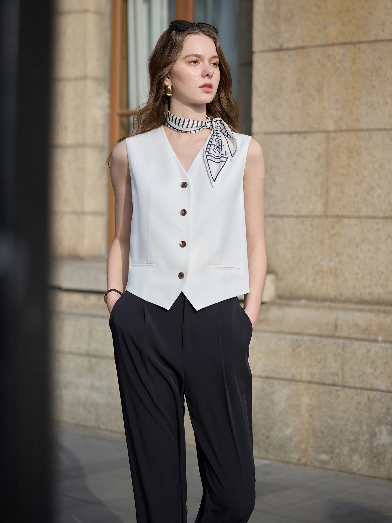Alba – Vintage Linen Vest