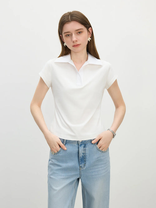 Clea – V-Neck Polo Tee