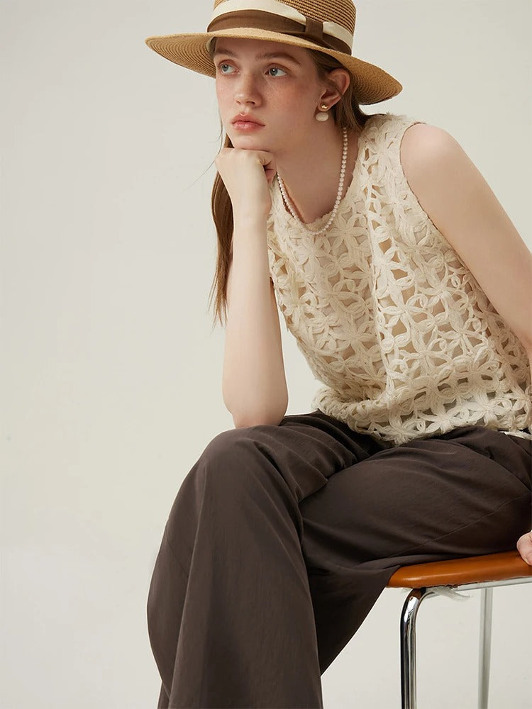 Fleur - Embroidered Sleeveless Top