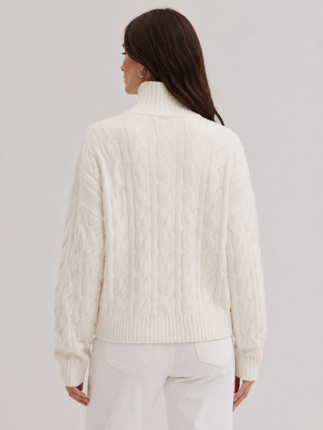 Marin – Cable Knit Turtleneck Sweater