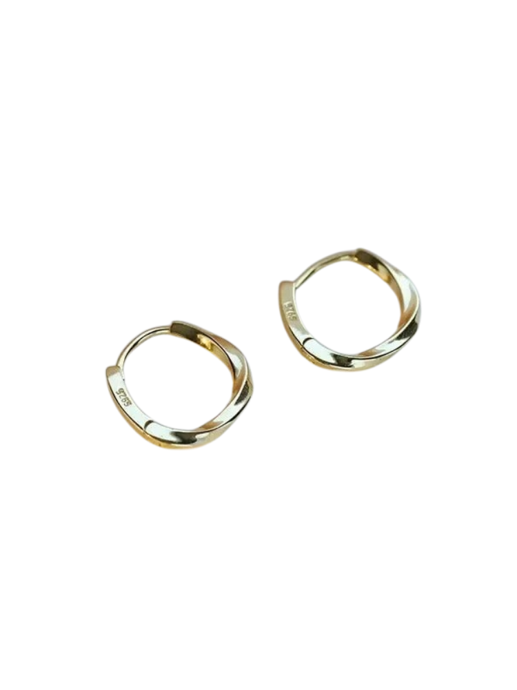 Cove – Minimal Gold Hoop Earrings
