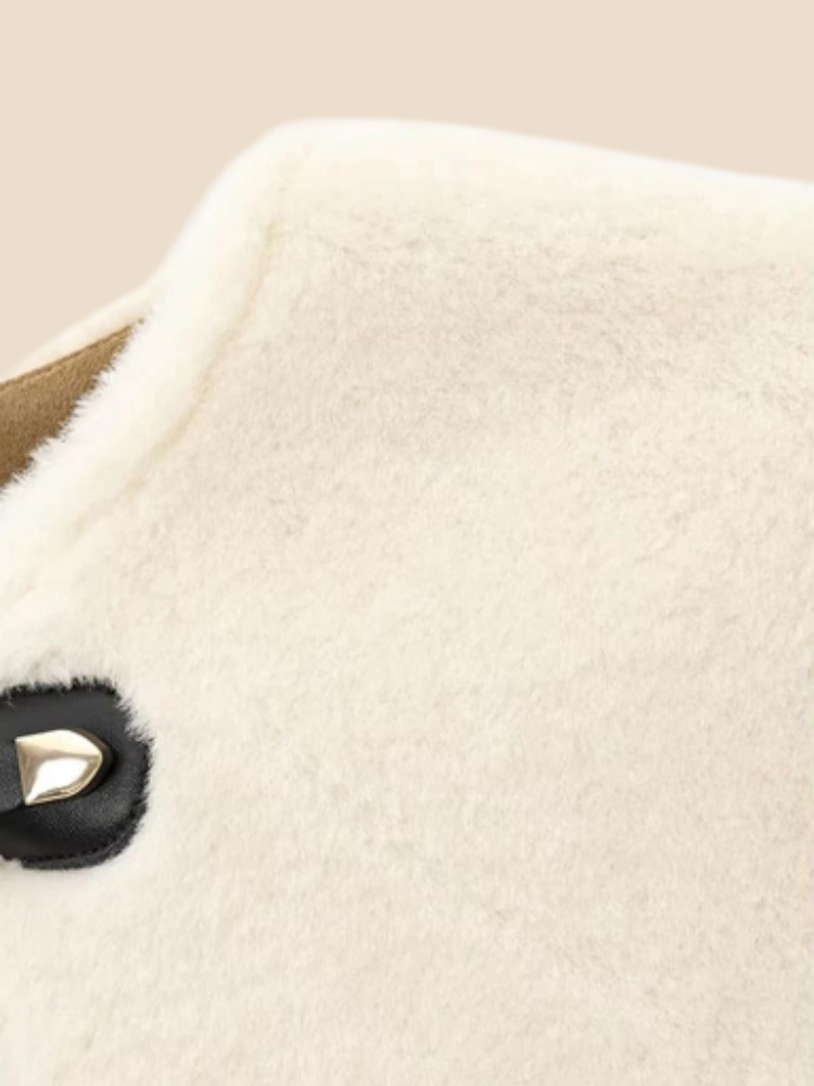 Luma – Toggle Fur Jacket