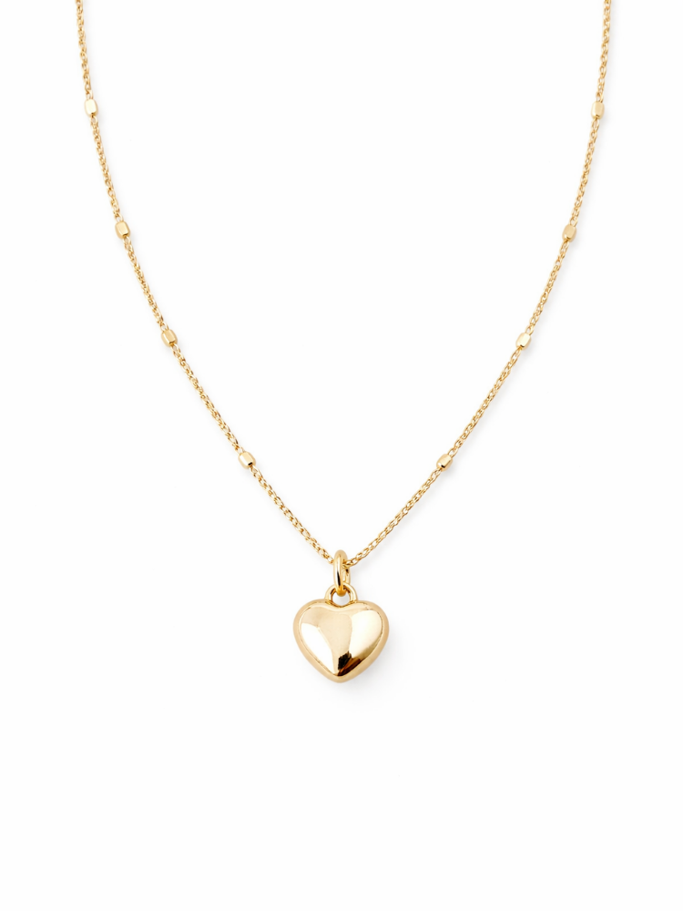 Amora – Heart Pendant Necklace