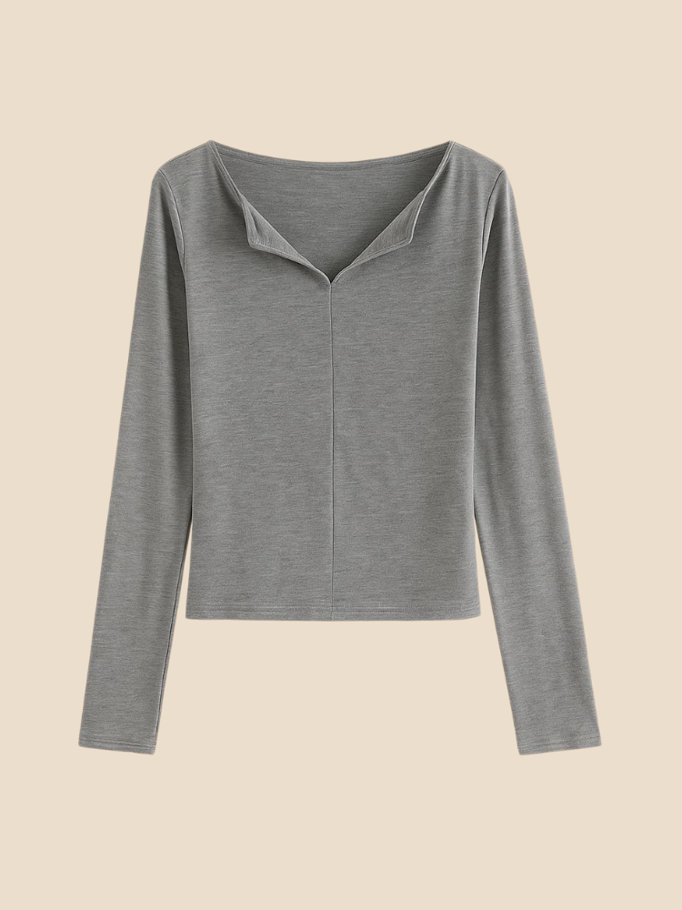 Claire – Slim V-Neck Knit Top