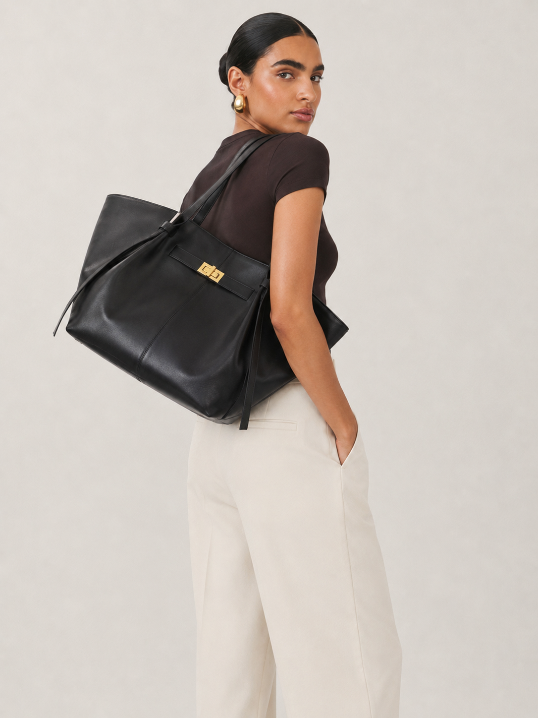 Vienna – Oversized Commuter Tote Bag